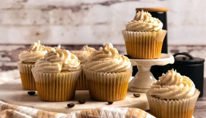 The sunshine kitchen coffe and cream cupcakes