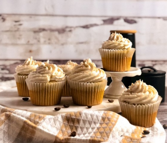 Coffee and Cream Cupcakes