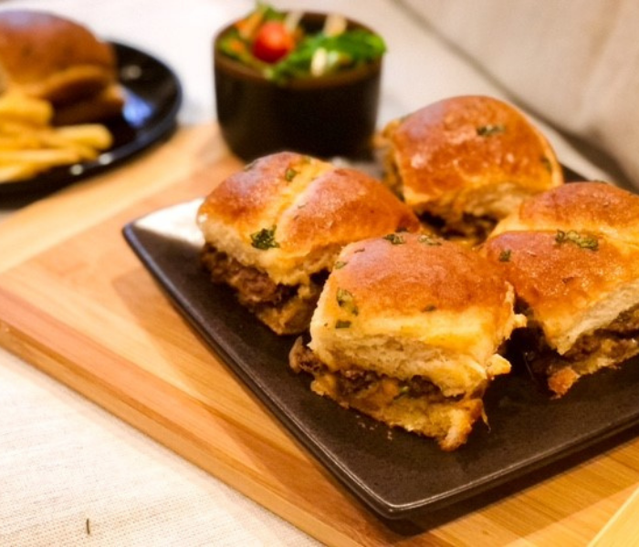 Hubby Cheeseburger Sliders