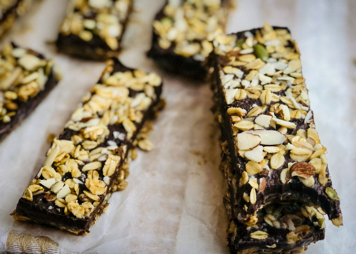 Banana Chocolate Granola Bars