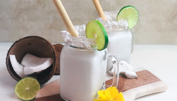 show the preparation for coconut lemonade