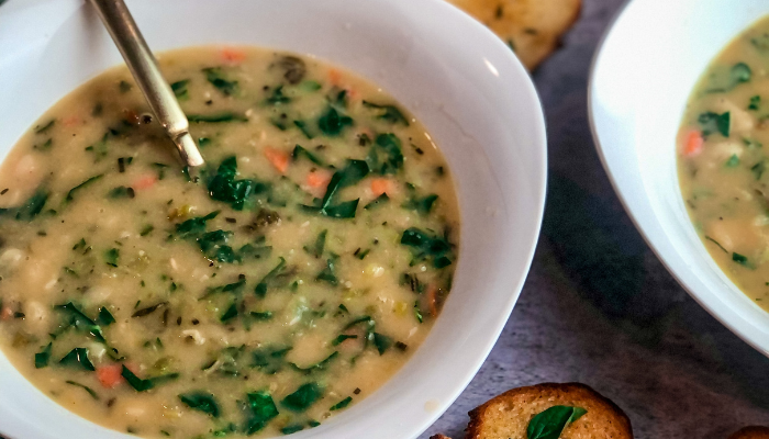 Roasted Garlic Beans and Greens Soup